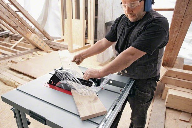 GTS 10 J PROFESSIONAL TABLE SAW - Advanced Solutions Tools II حلول متقدمة للعدد